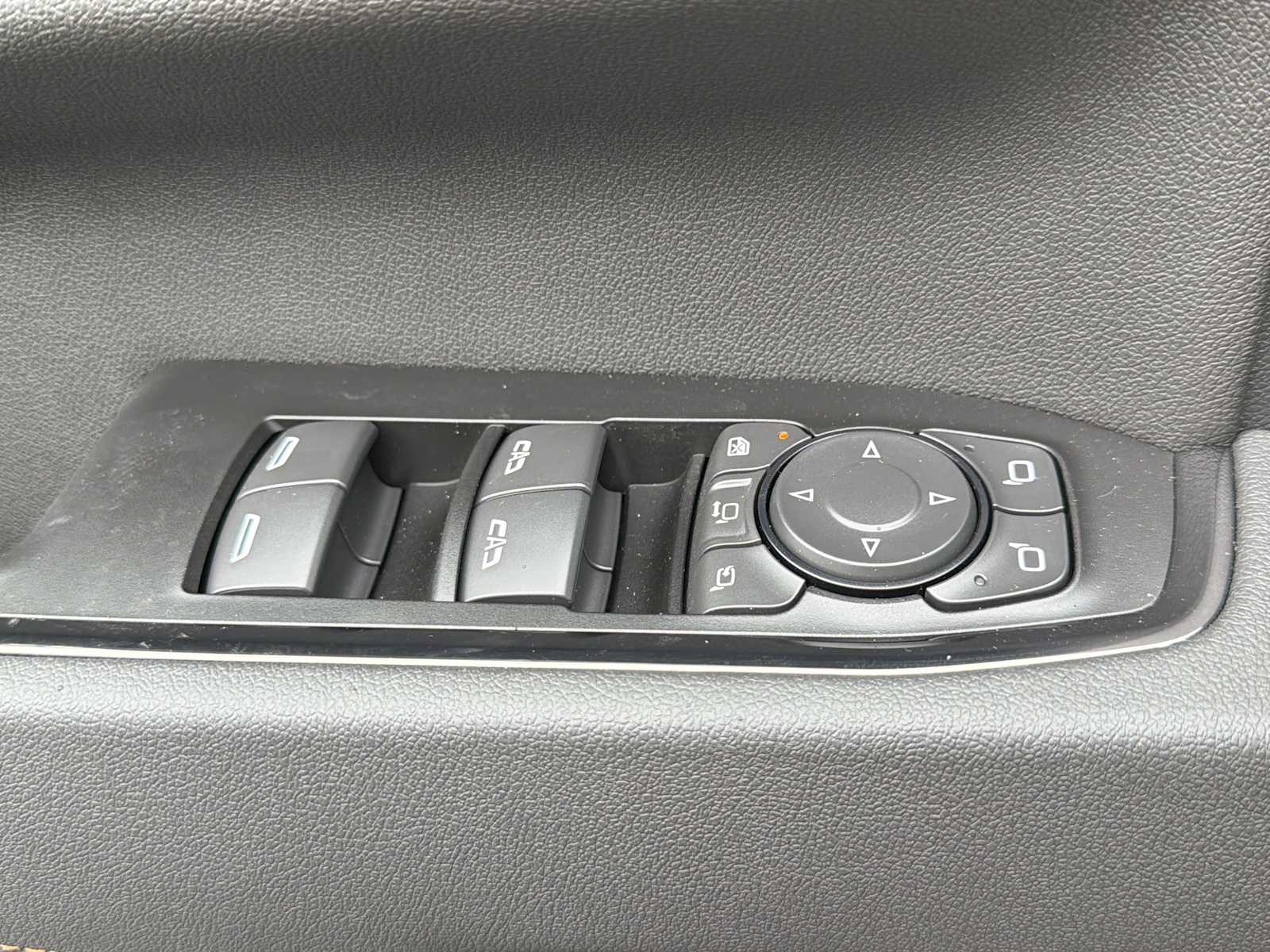 2026 GMC Sierra 2500HD AT4 - Photo 17