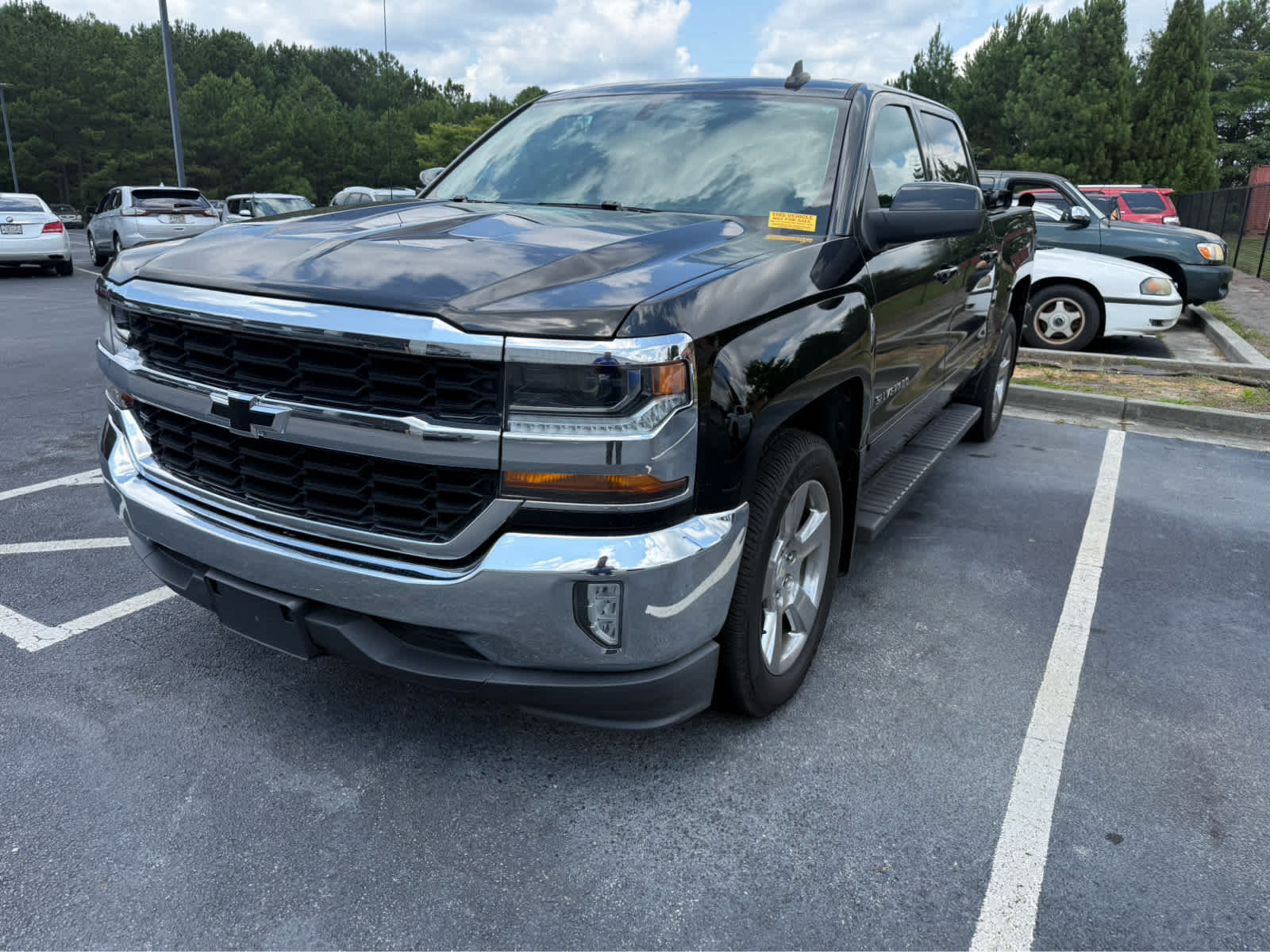 2017 Chevrolet Silverado 1500 LT Crew Cab Short Box's photo