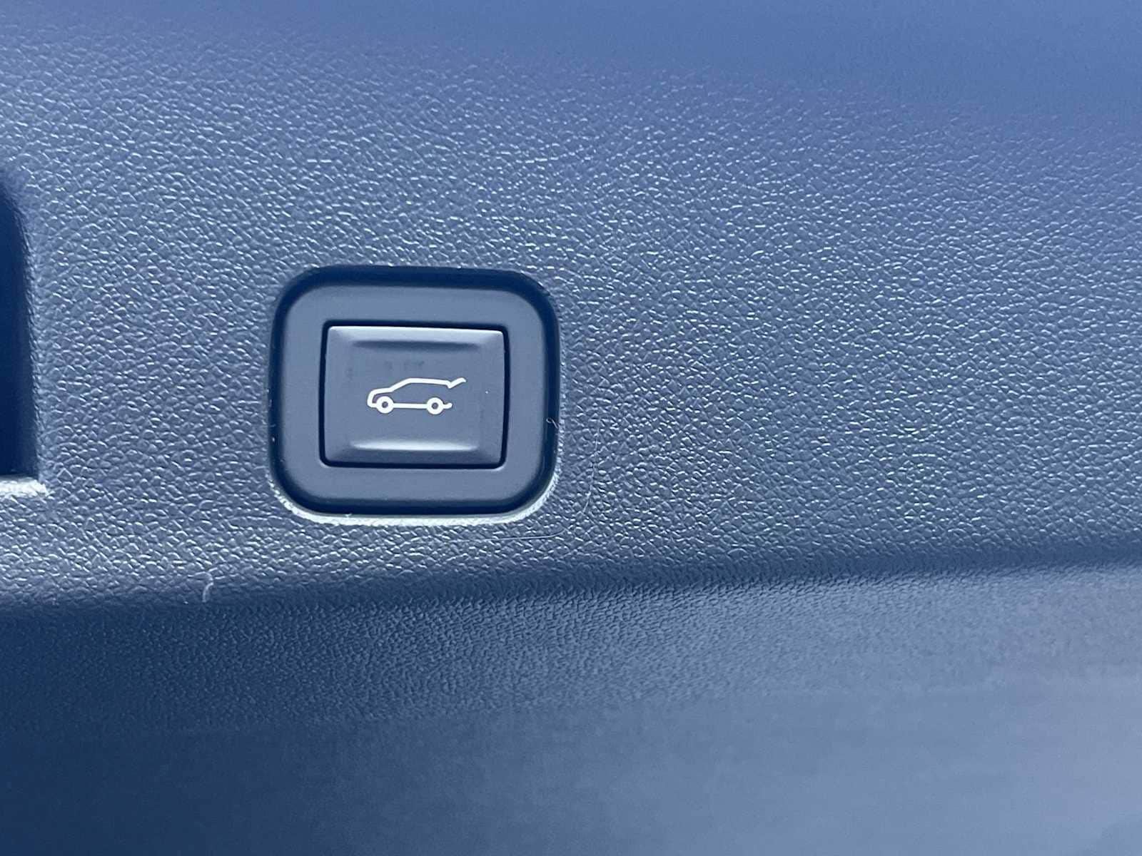 2026 GMC Acadia Elevation - Photo 22