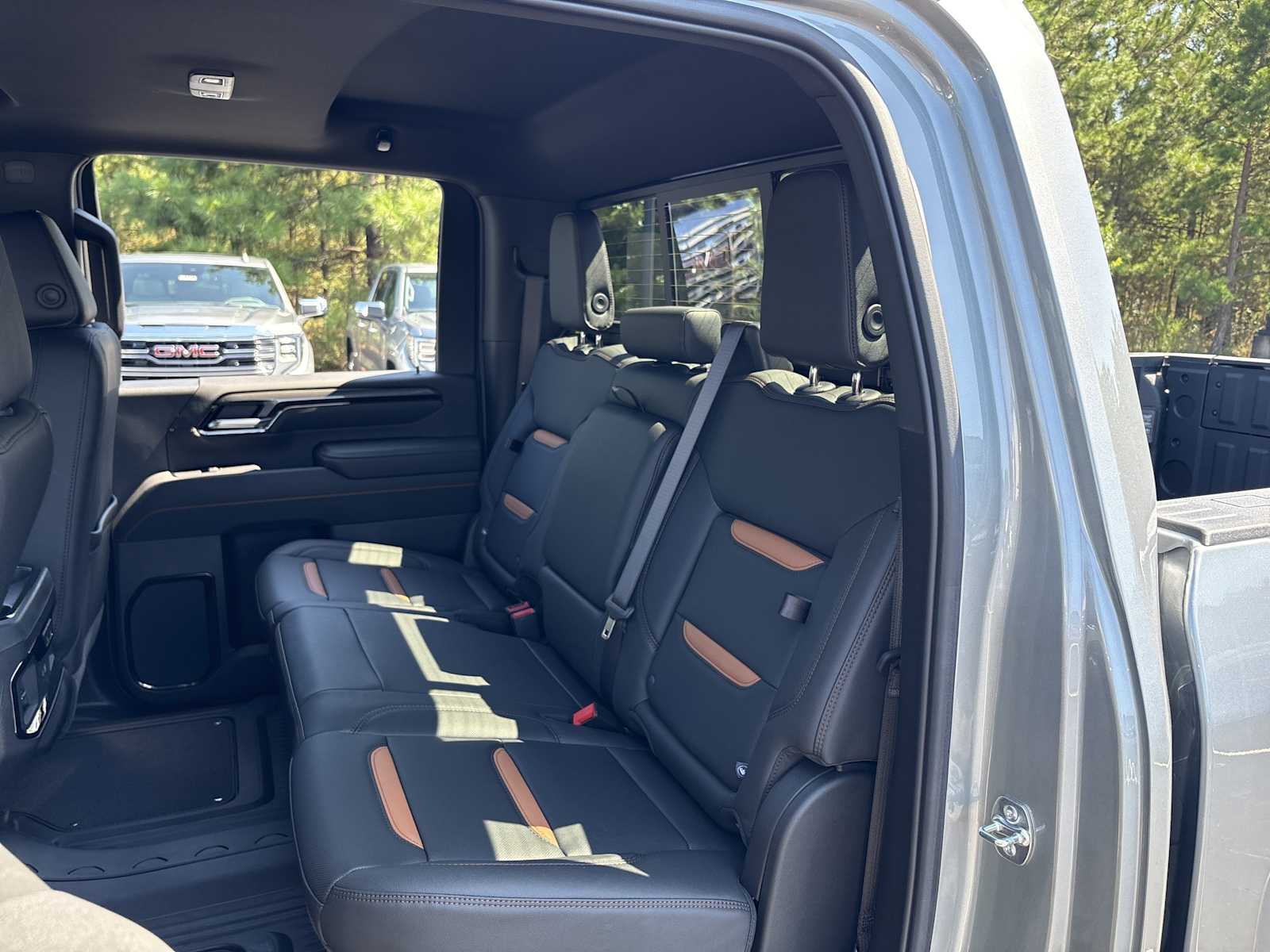 2026 GMC Sierra 2500HD AT4 - Photo 20
