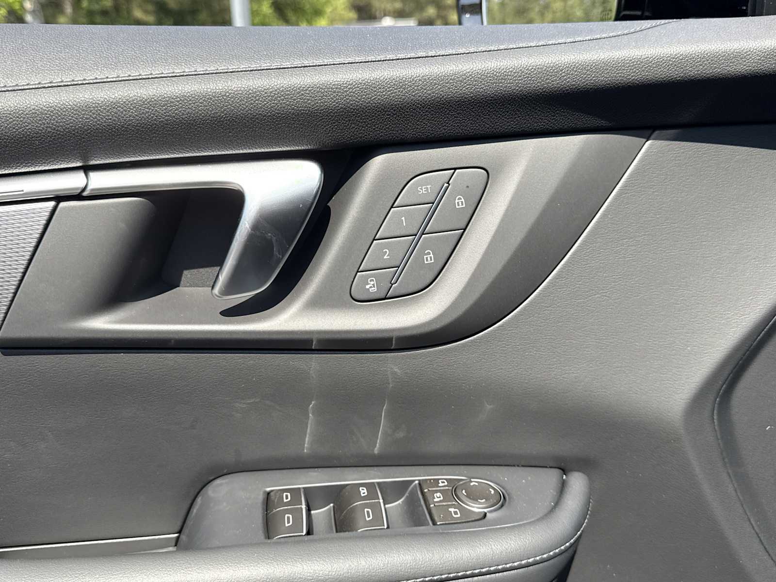 2026 Buick Enclave Sport Touring - Photo 18