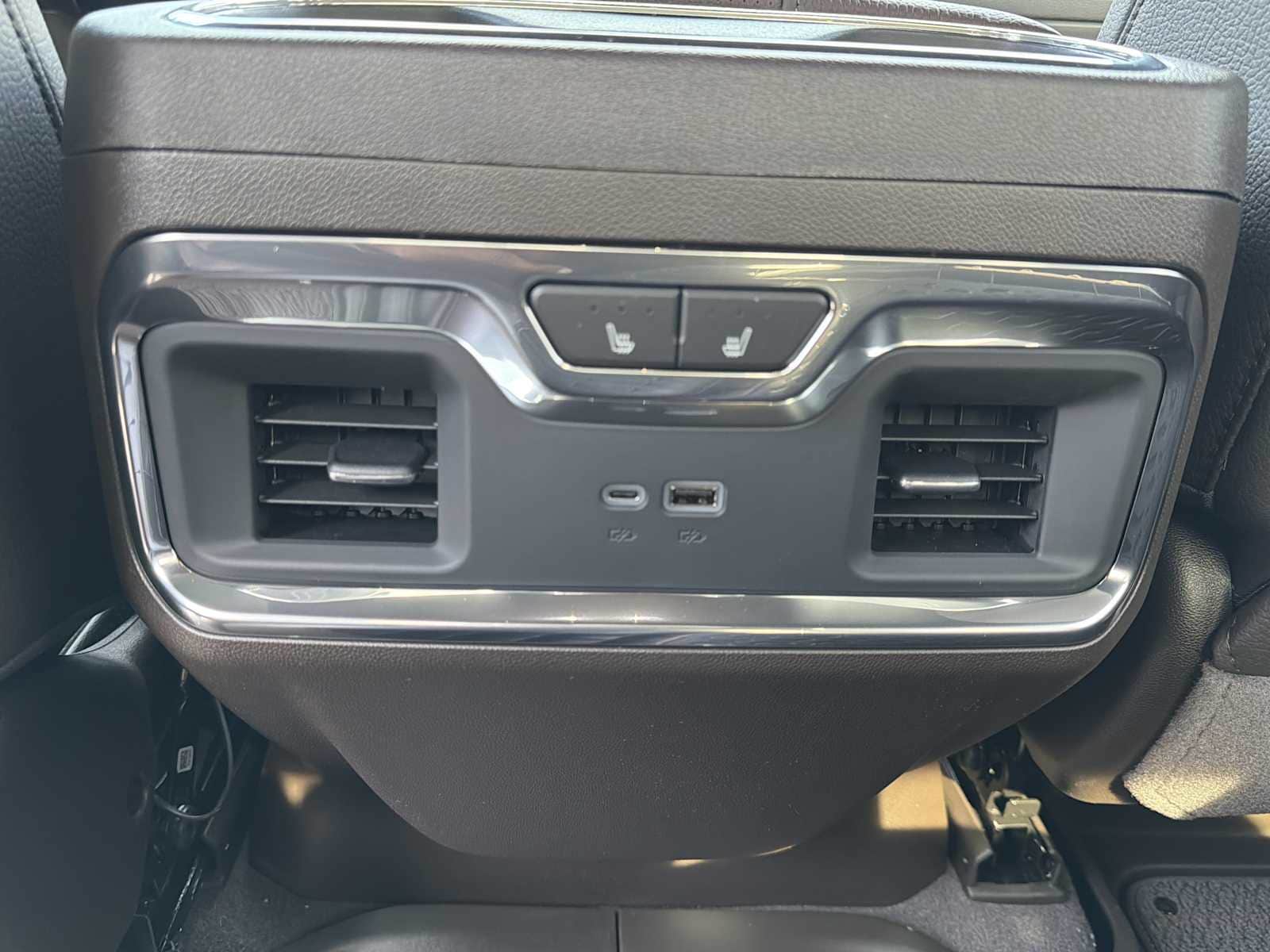 2026 GMC Sierra 1500 Denali - Photo 23