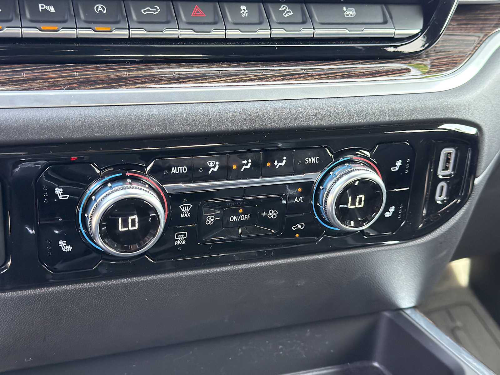 2026 GMC Sierra 1500 Elevation - Photo 9