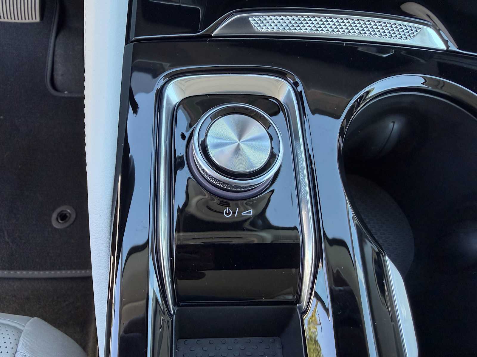2026 Buick Envision Avenir - Photo 11