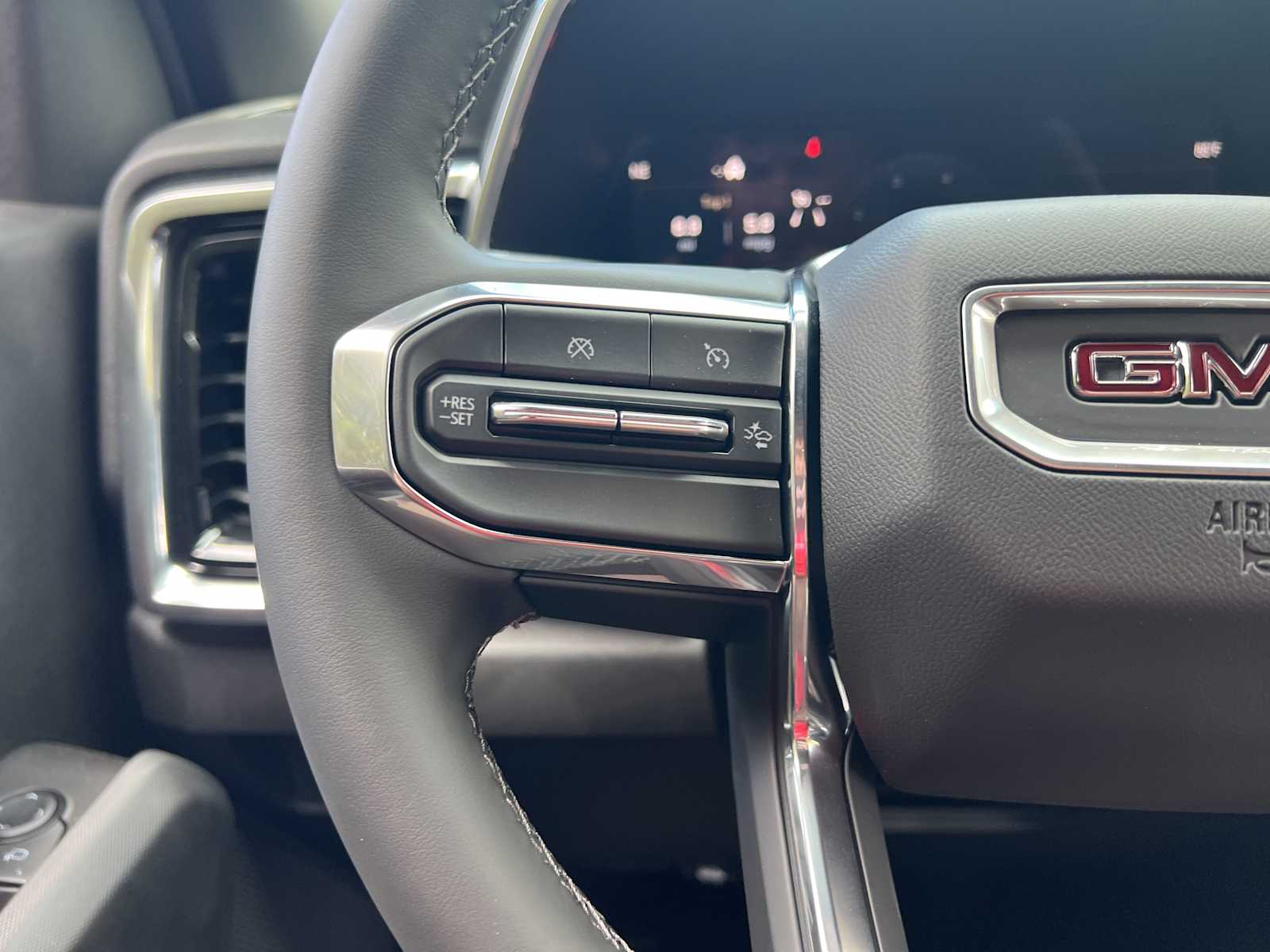 2026 GMC Canyon Elevation - Photo 10