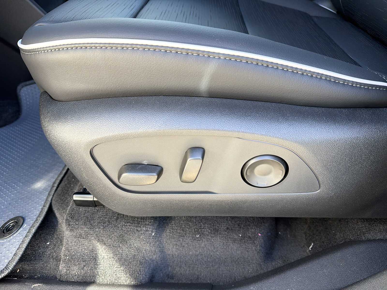 2026 Buick Enclave Sport Touring - Photo 21