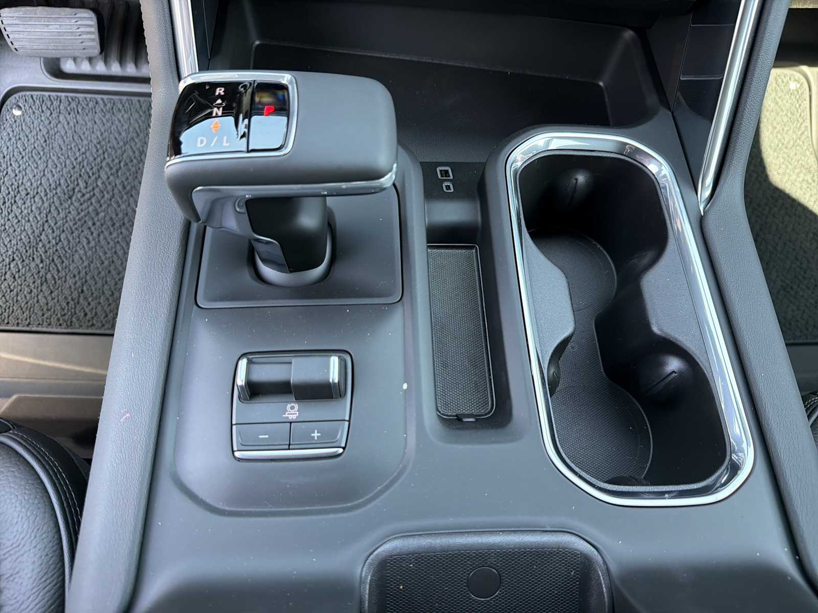 2026 GMC Sierra 1500 Denali - Photo 12