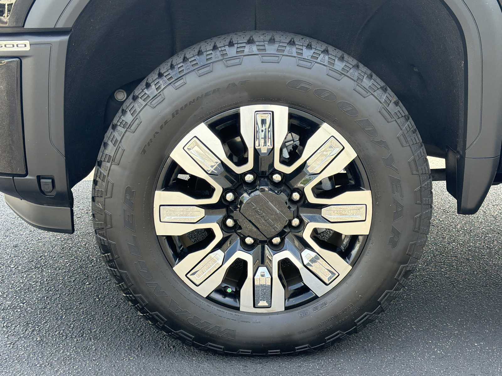2025 GMC Sierra 2500HD Denali - Photo 38