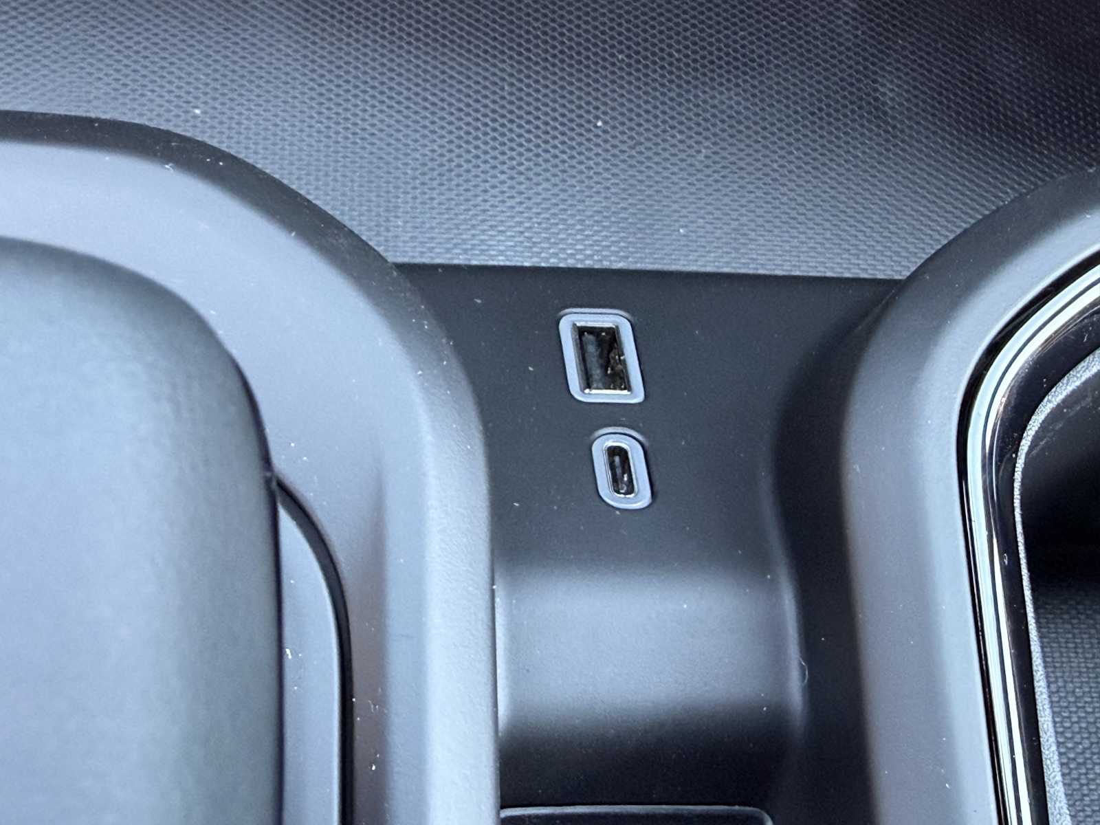 2026 GMC Sierra 1500 AT4 - Photo 12