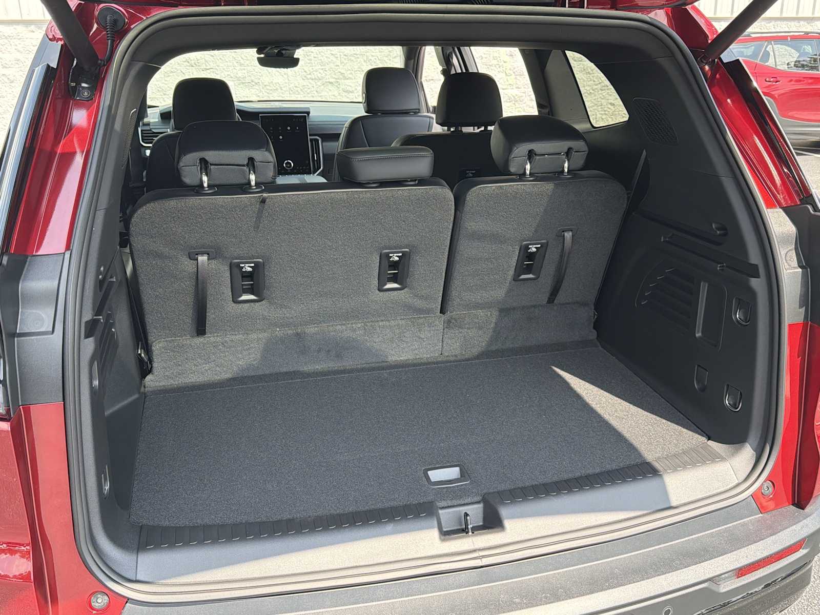 2026 GMC Acadia AT4 - Photo 29
