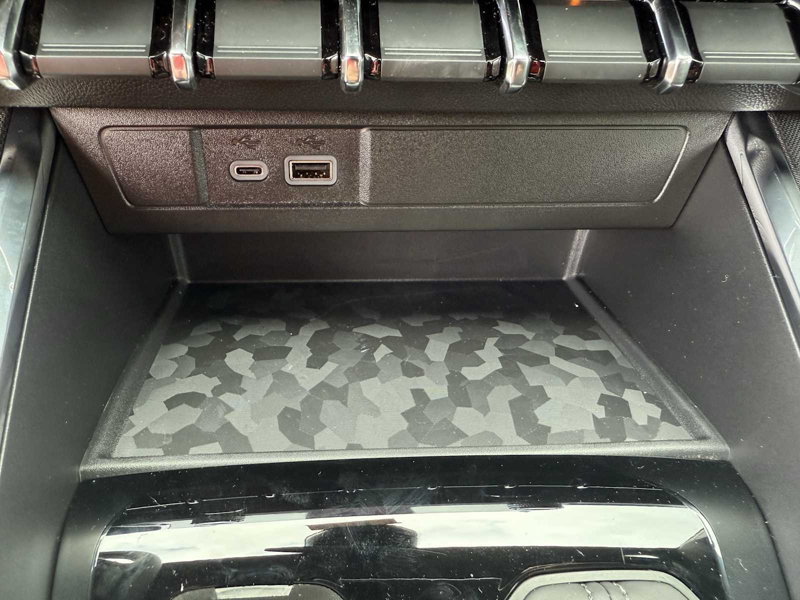 2026 GMC Canyon Elevation - Photo 8