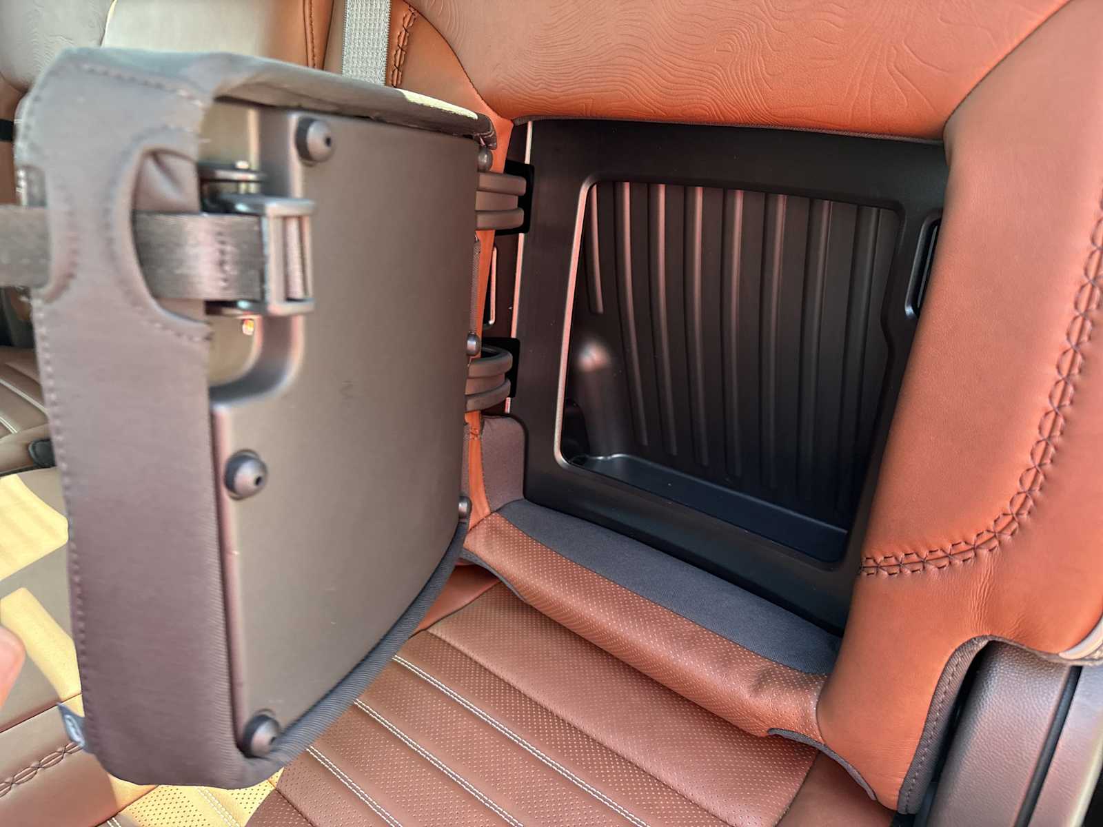 2025 GMC Sierra 3500HD Denali Ultimate - Photo 31