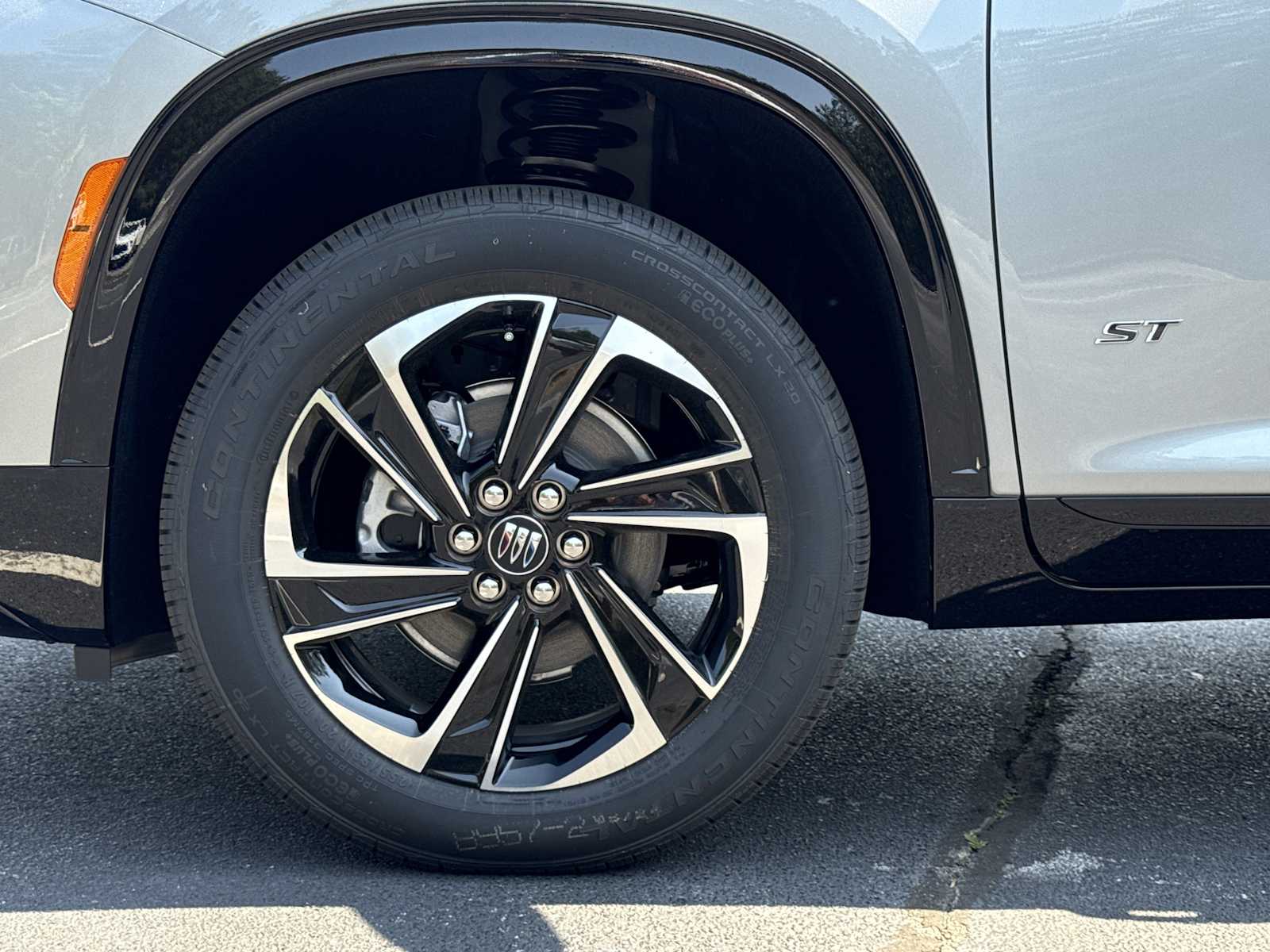 2026 Buick Enclave Sport Touring - Photo 31