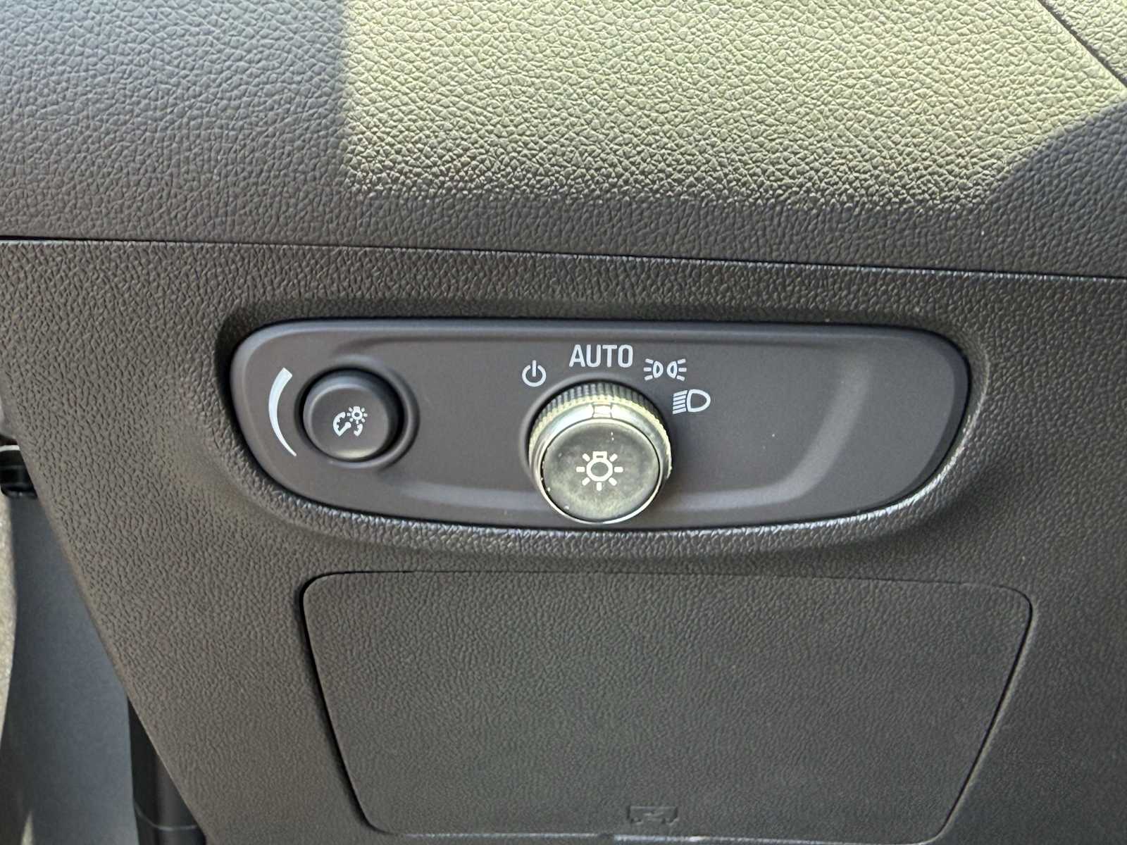 2026 Buick Encore GX Sport Touring - Photo 15