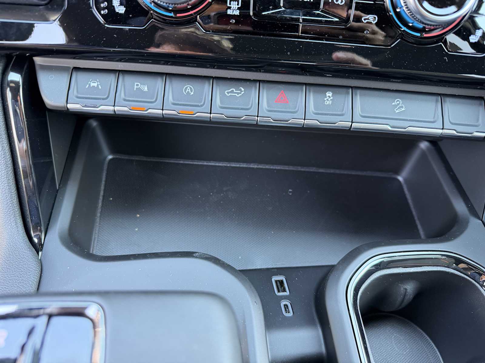 2026 GMC Sierra 1500 AT4 - Photo 12
