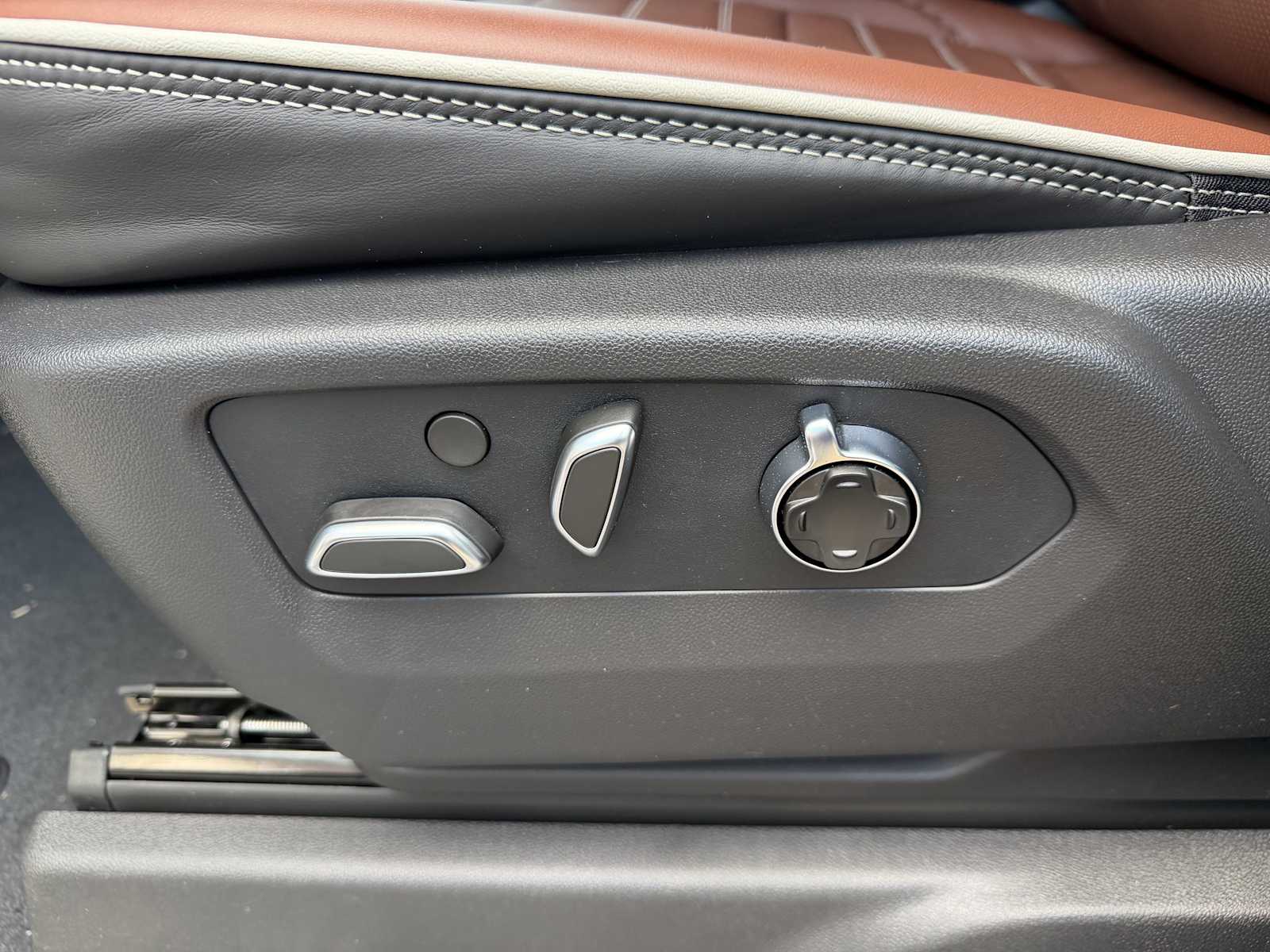 2026 GMC Sierra 2500HD Denali Ultimate - Photo 24