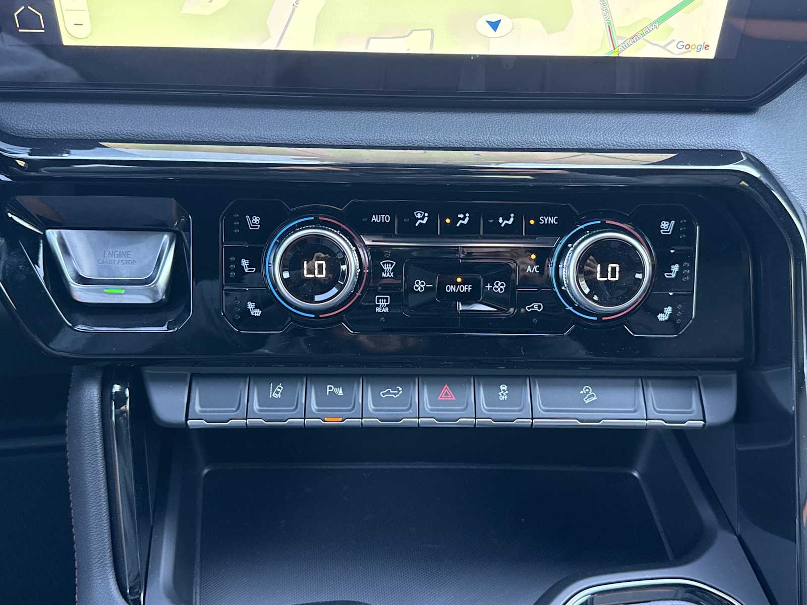 2026 GMC Sierra 2500HD AT4 - Photo 8