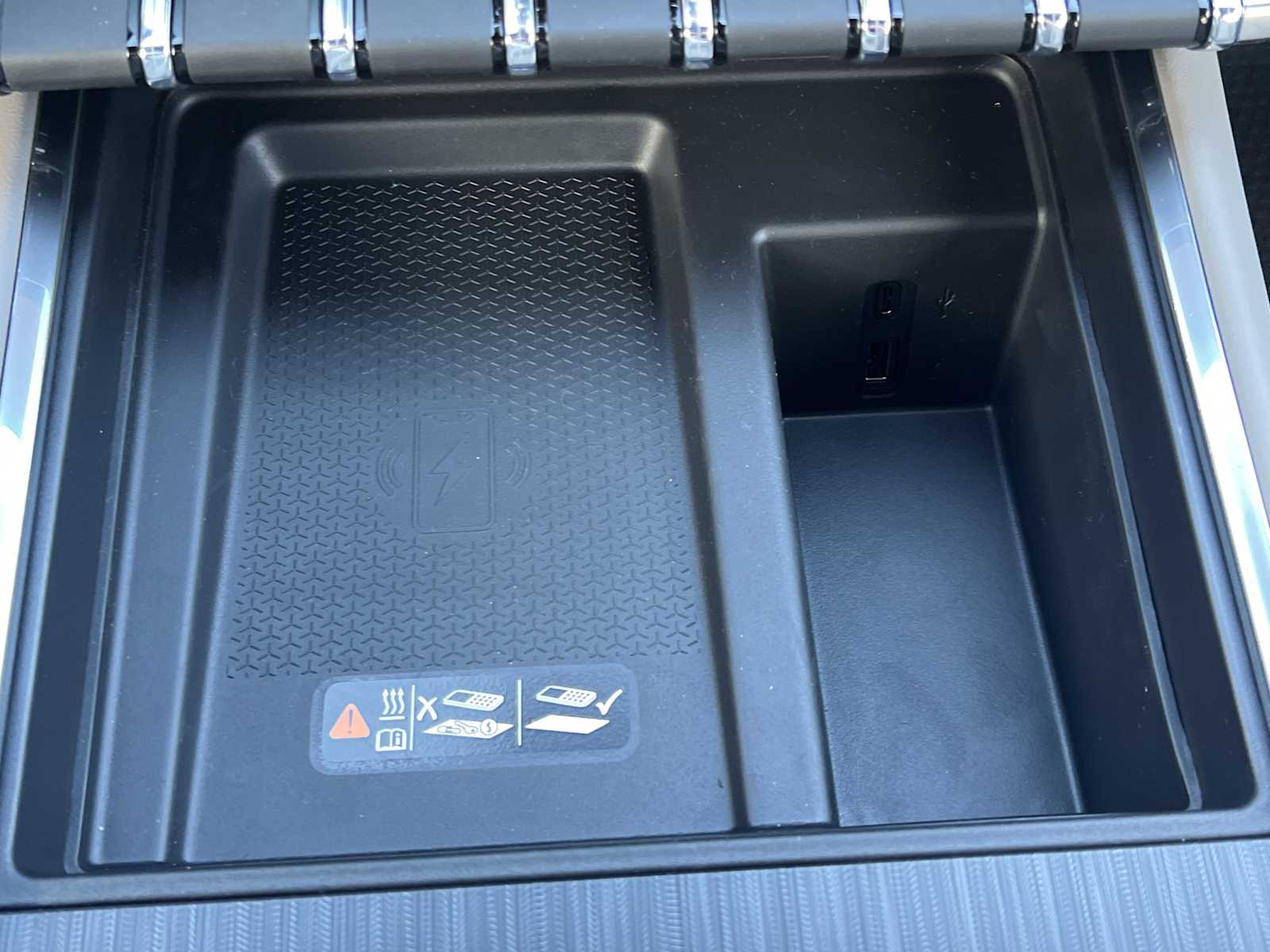 2026 GMC Acadia Elevation - Photo 7