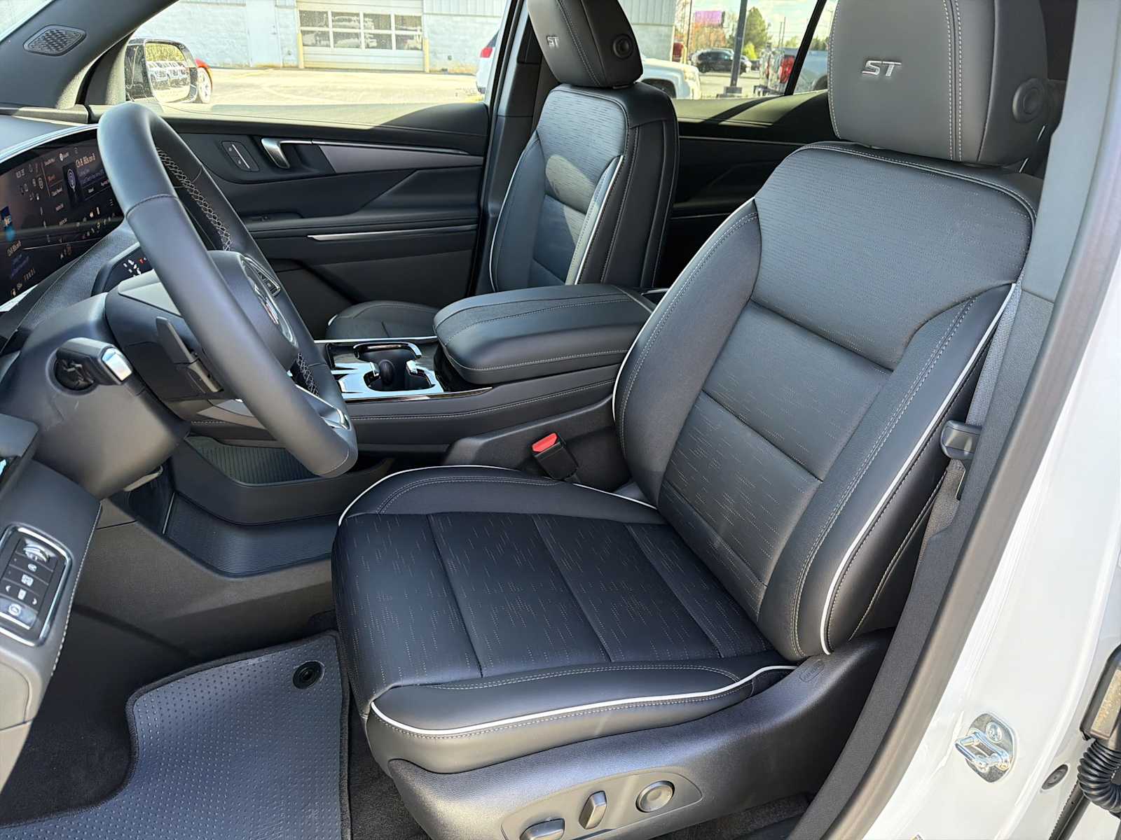 2026 Buick Enclave Sport Touring - Photo 20