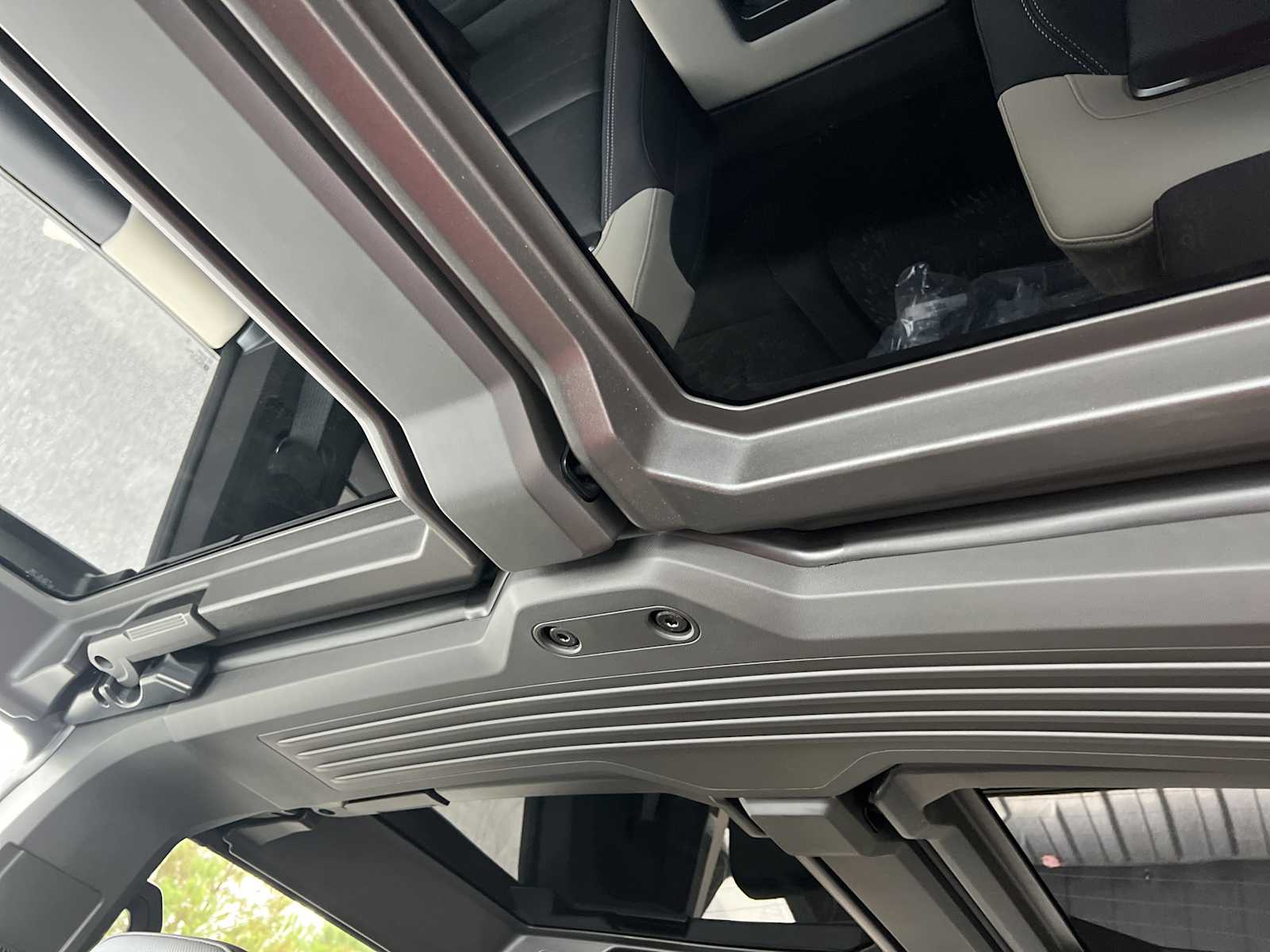 2026 GMC HUMMER EV 2X - Photo 15