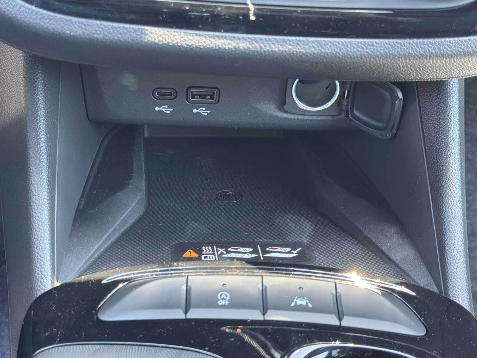 2026 Buick Envista Sport Touring - Photo 9