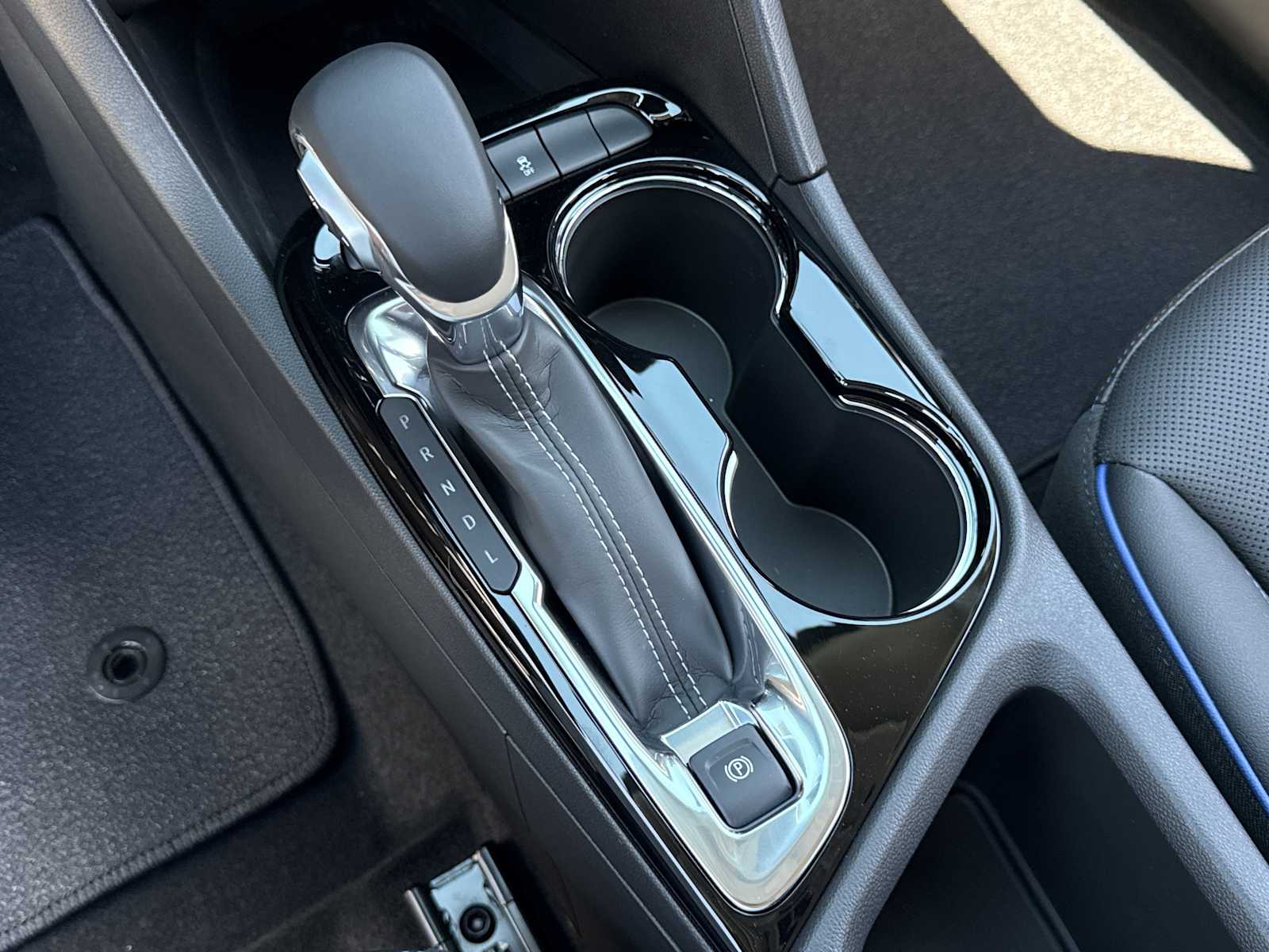 2026 Buick Encore GX Sport Touring - Photo 10
