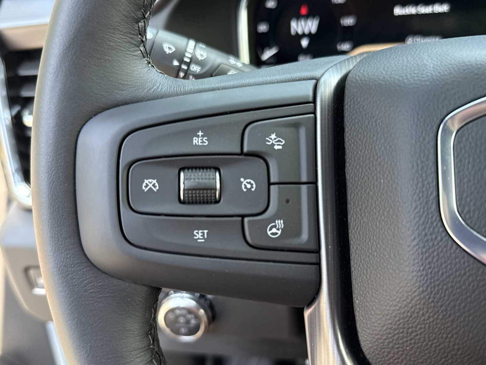 2025 GMC Sierra 3500HD Denali Ultimate - Photo 16