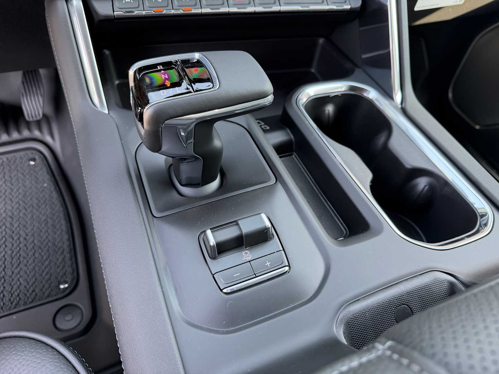 2026 GMC Sierra 1500 Denali - Photo 13