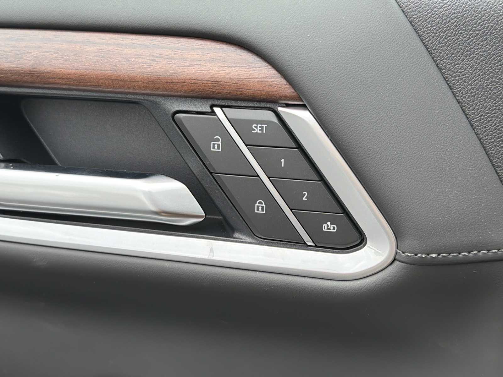 2026 GMC Sierra 2500HD Denali Ultimate - Photo 20