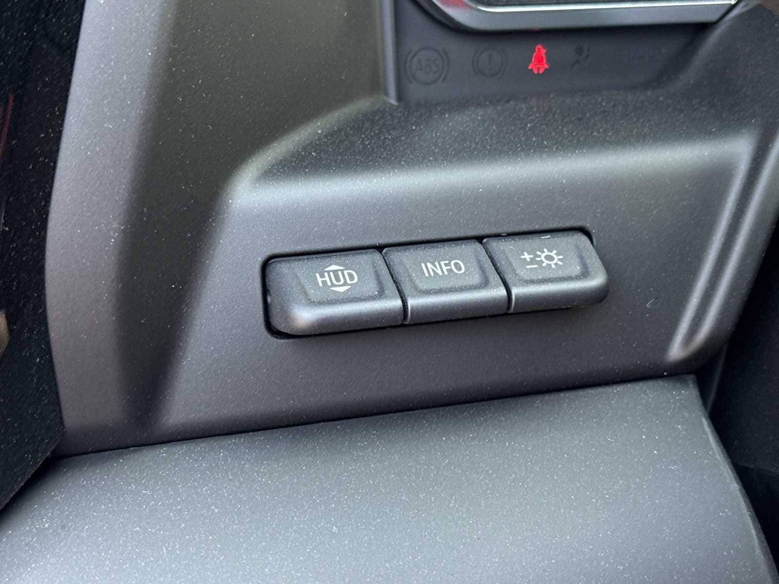 2025 GMC Sierra 3500HD Denali Ultimate - Photo 20