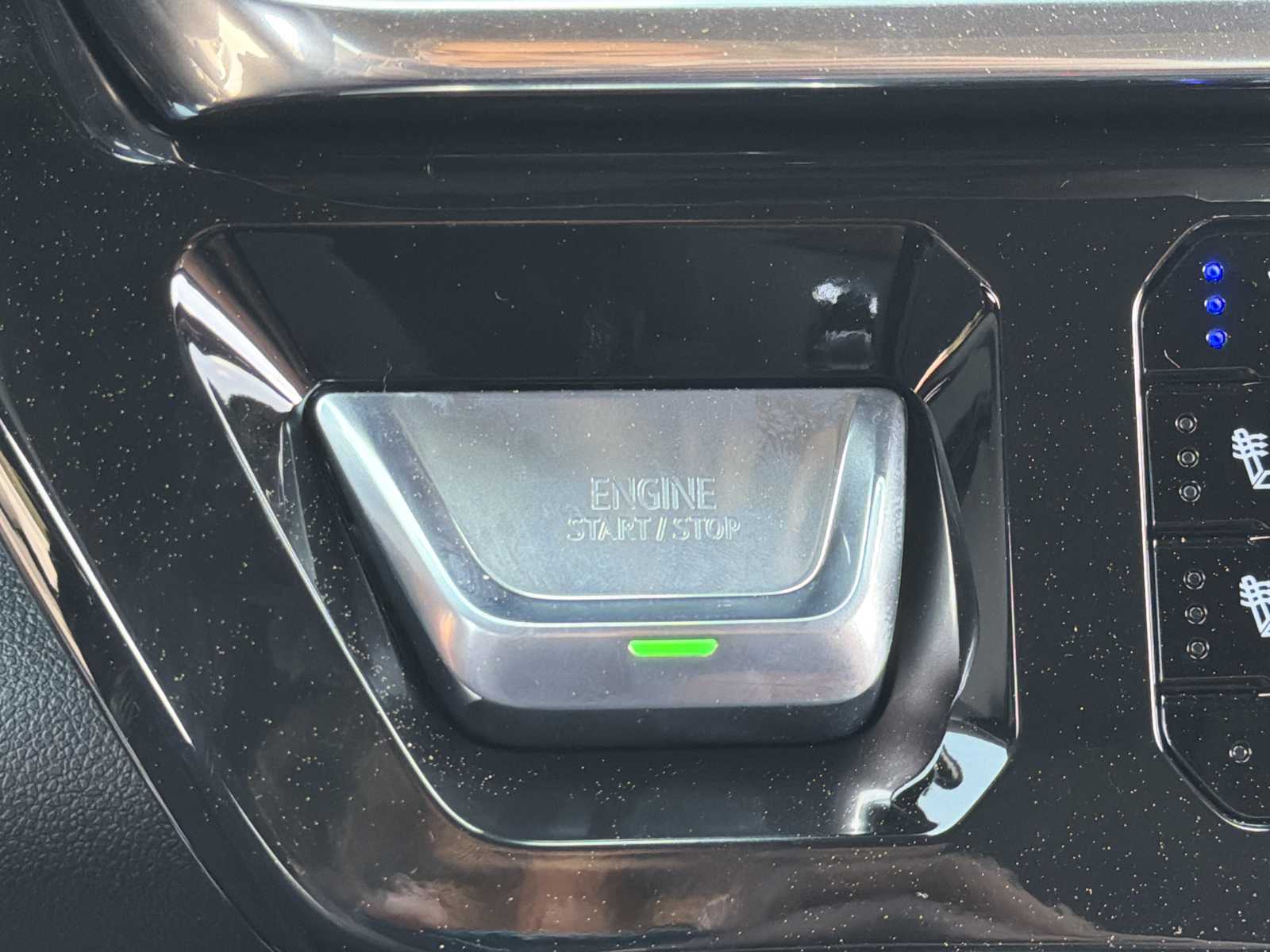 2026 GMC Sierra 1500 Denali Ultimate - Photo 8