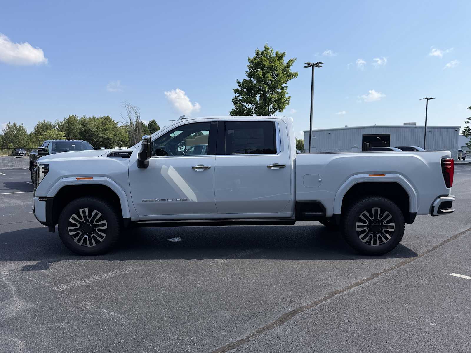 2026 GMC Sierra 2500HD Denali Ultimate - Photo 30