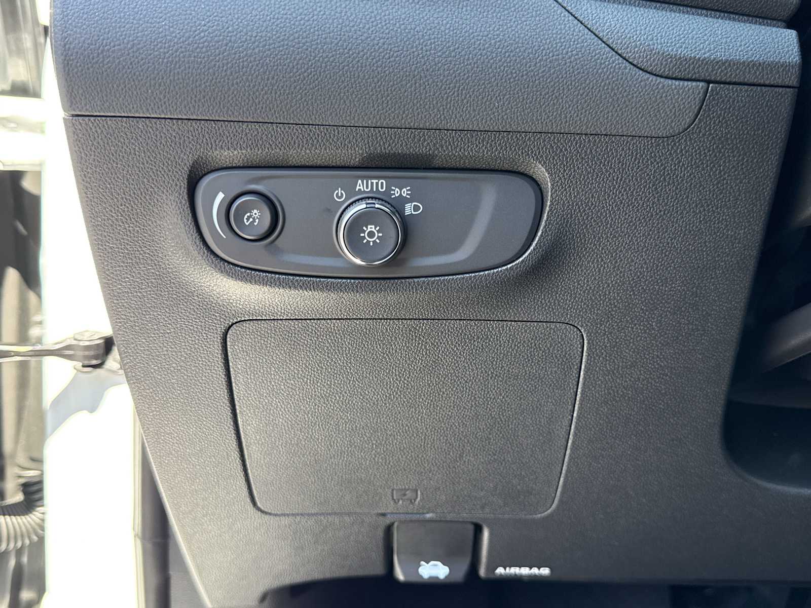 2026 Buick Encore GX Sport Touring - Photo 15