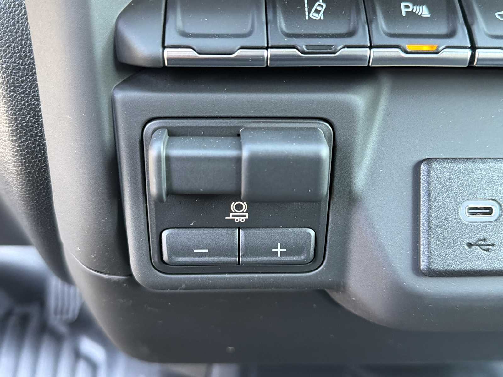 2026 GMC Sierra 2500HD Pro - Photo 6