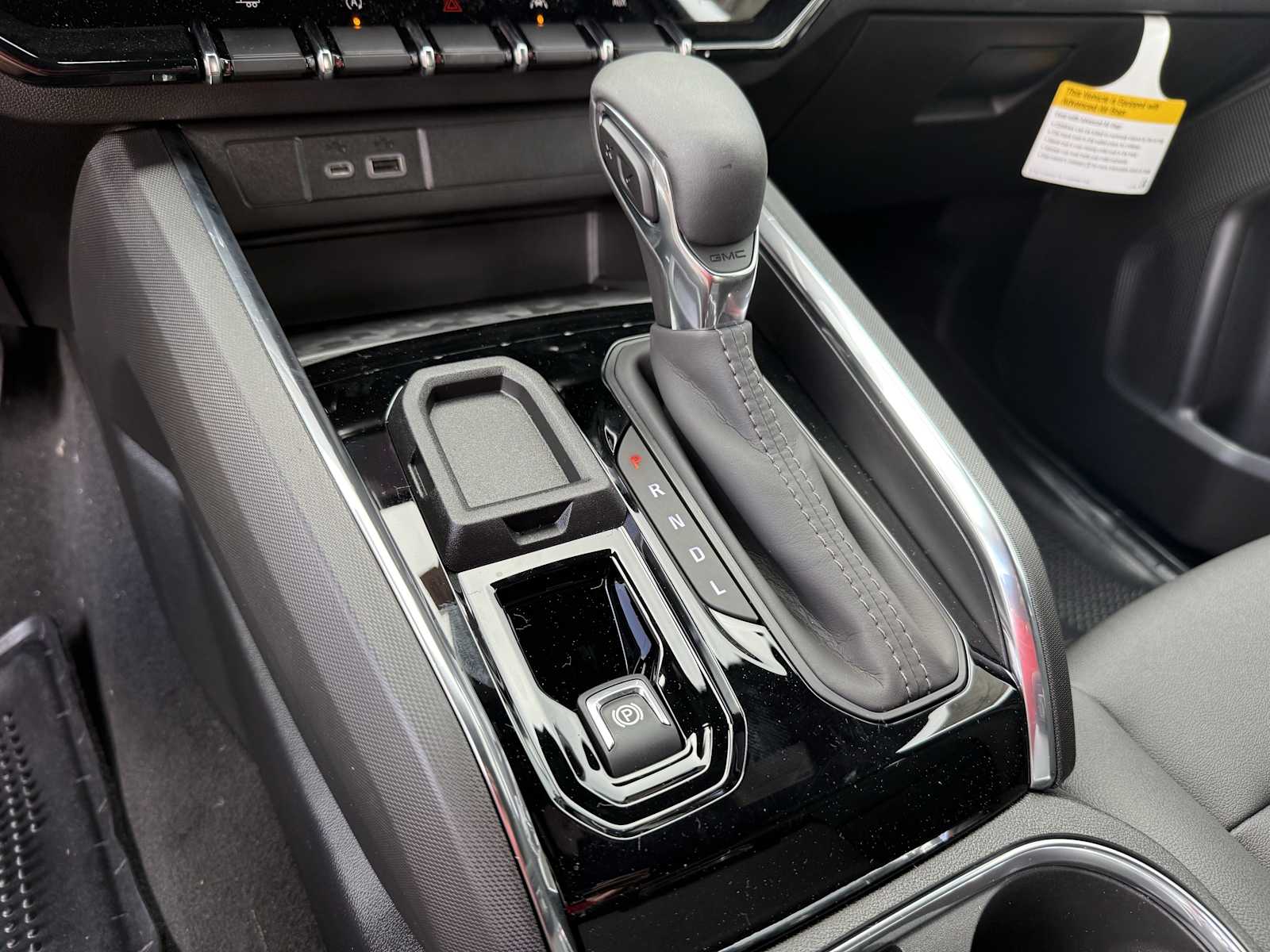 2026 GMC Canyon Elevation - Photo 11
