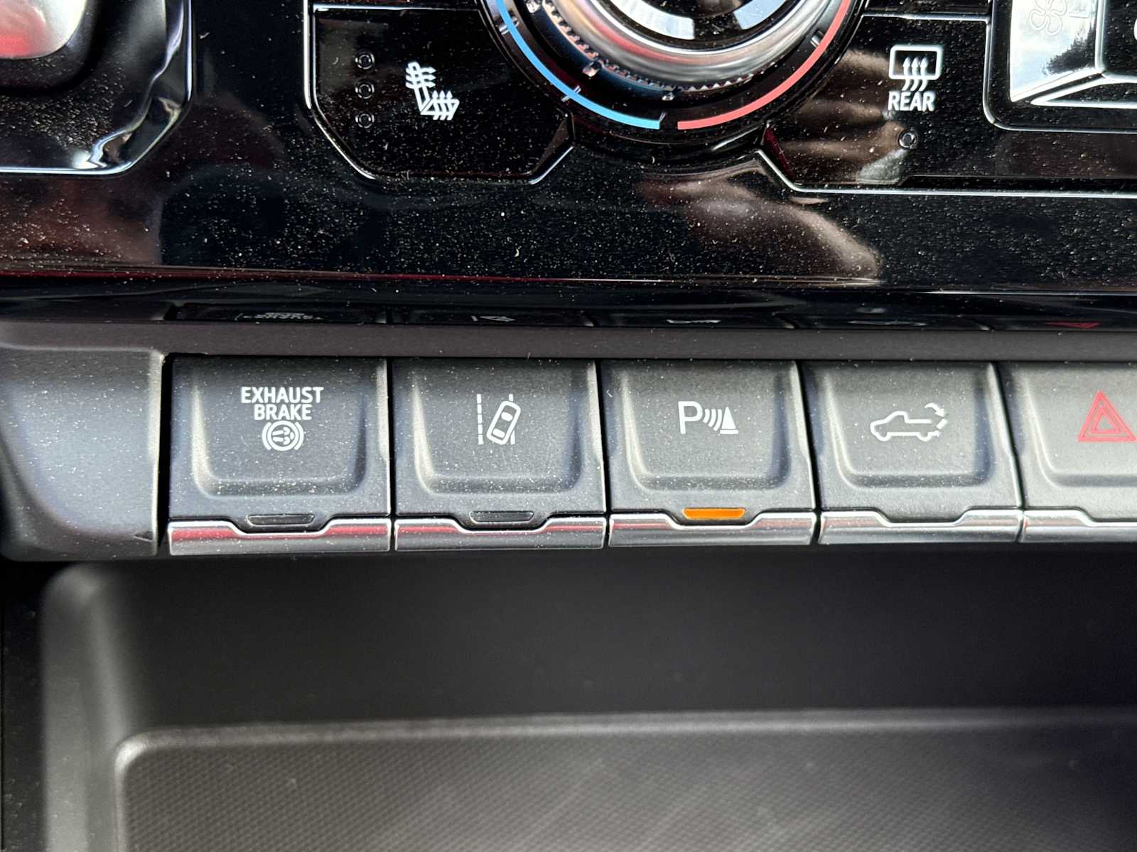 2025 GMC Sierra 3500HD Denali Ultimate - Photo 10