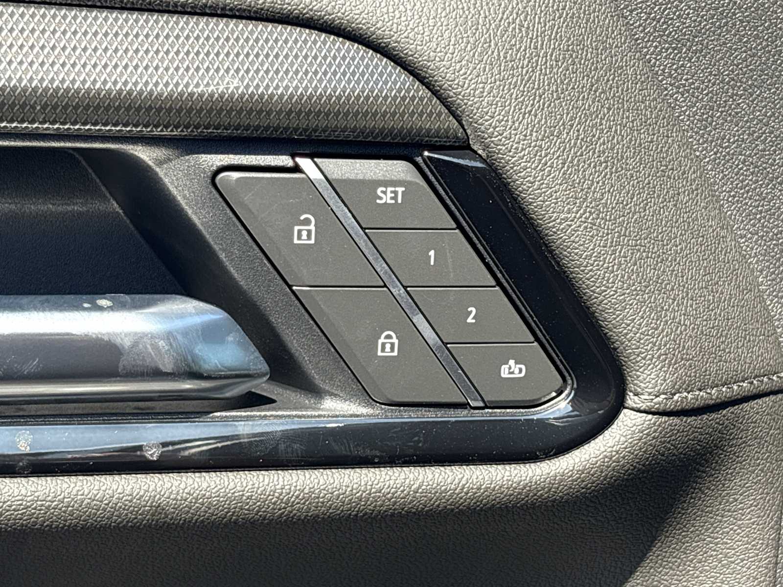 2026 GMC Sierra 2500HD AT4 - Photo 17