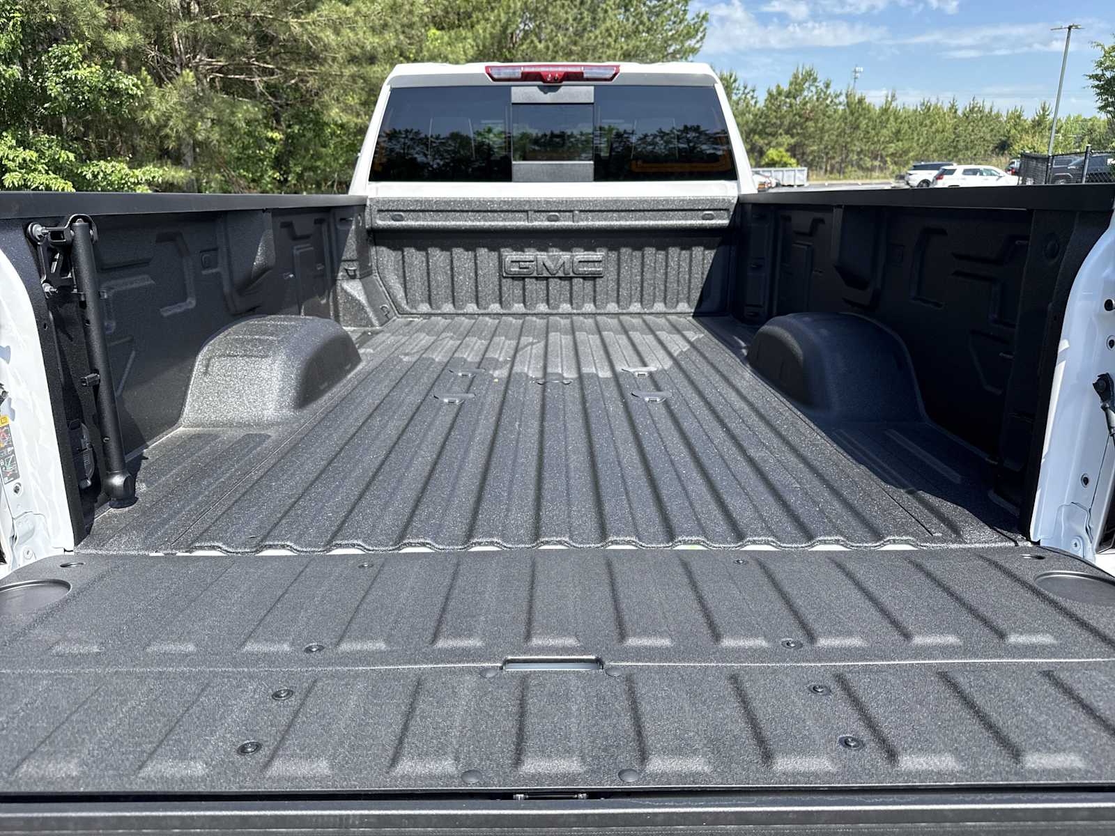 2025 GMC Sierra 3500HD Denali Ultimate - Photo 37