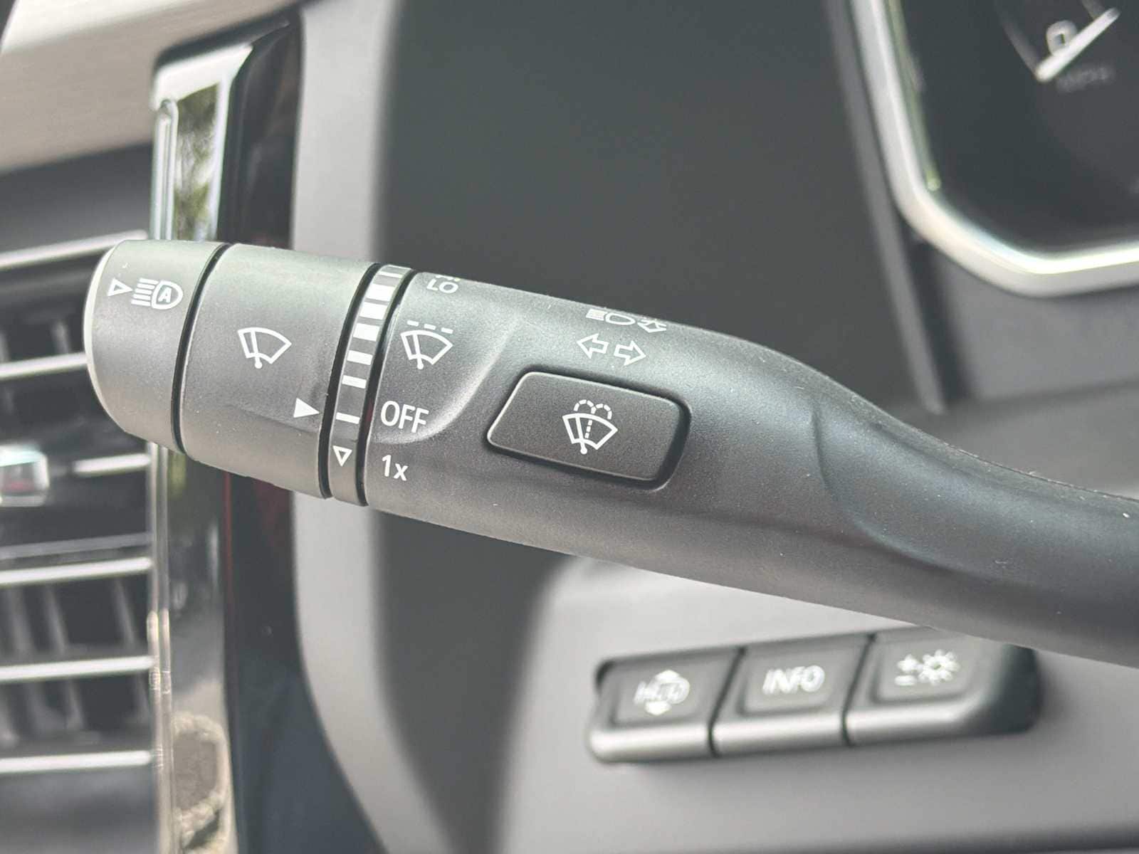 2026 GMC Sierra 2500HD AT4 - Photo 9