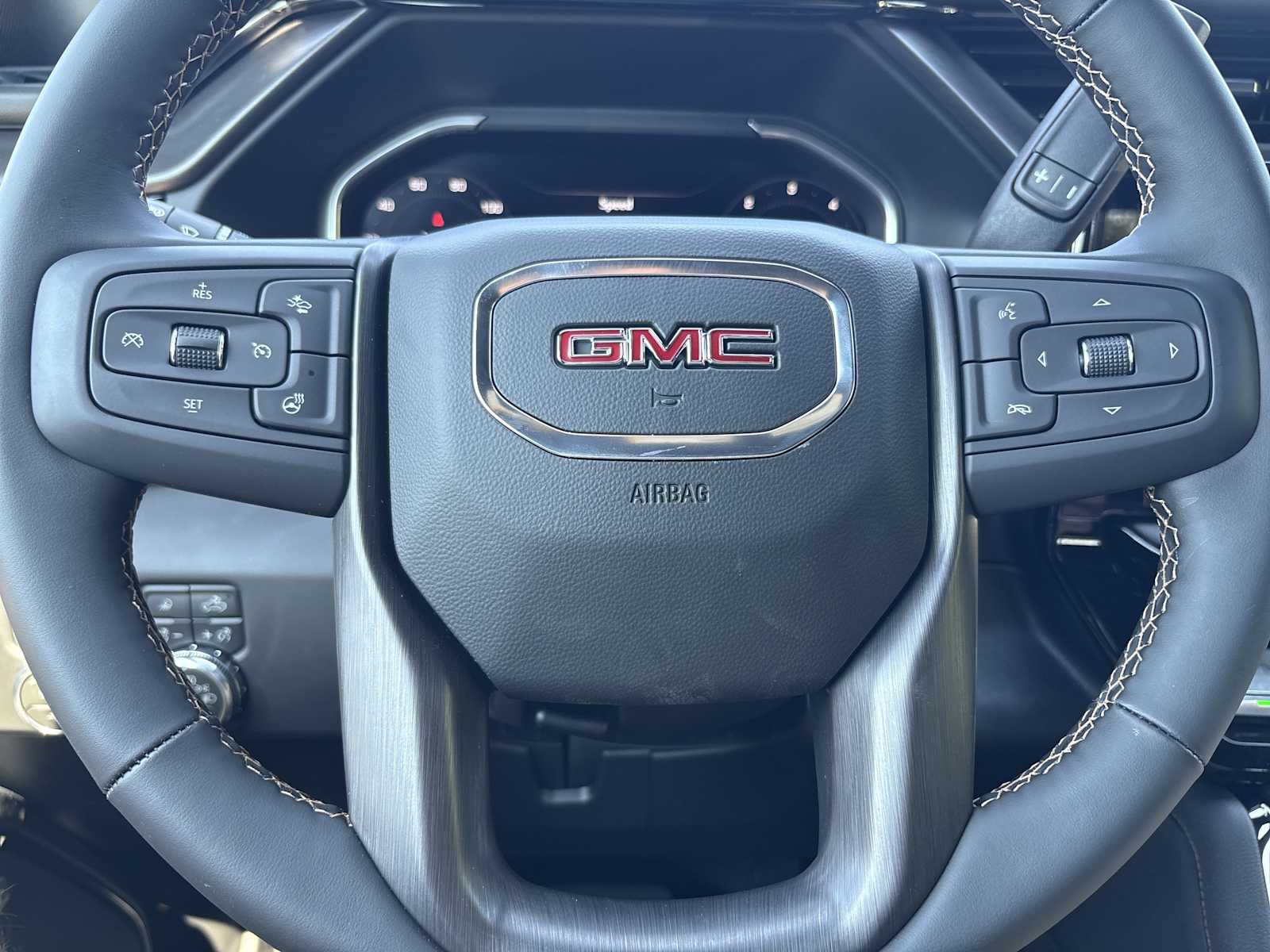 2026 GMC Sierra 2500HD AT4 - Photo 11