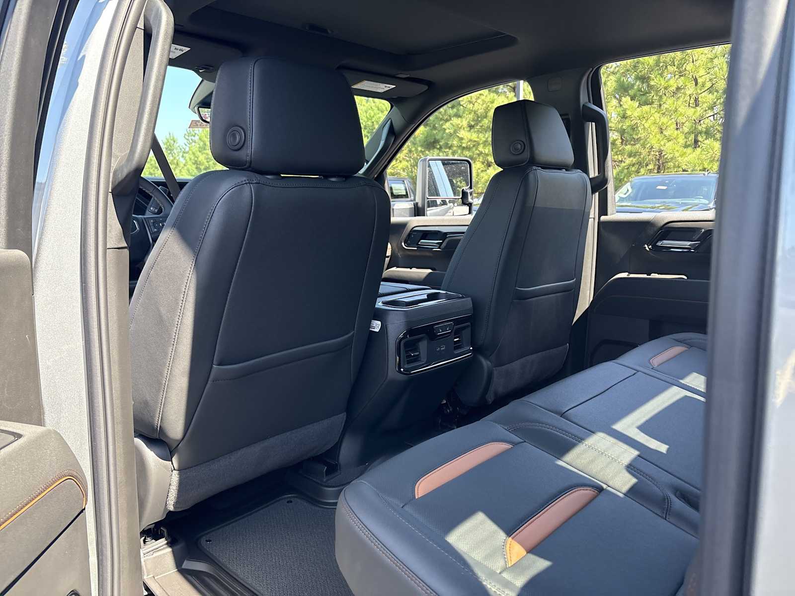 2026 GMC Sierra 2500HD AT4 - Photo 21