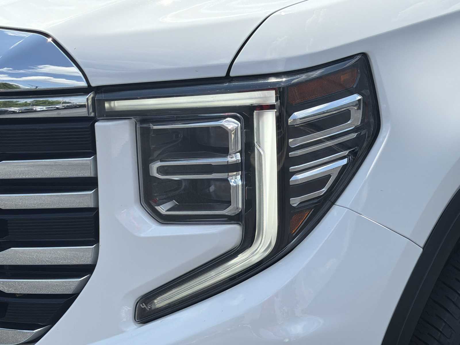 2022 GMC Sierra 1500 SLT - Photo 30