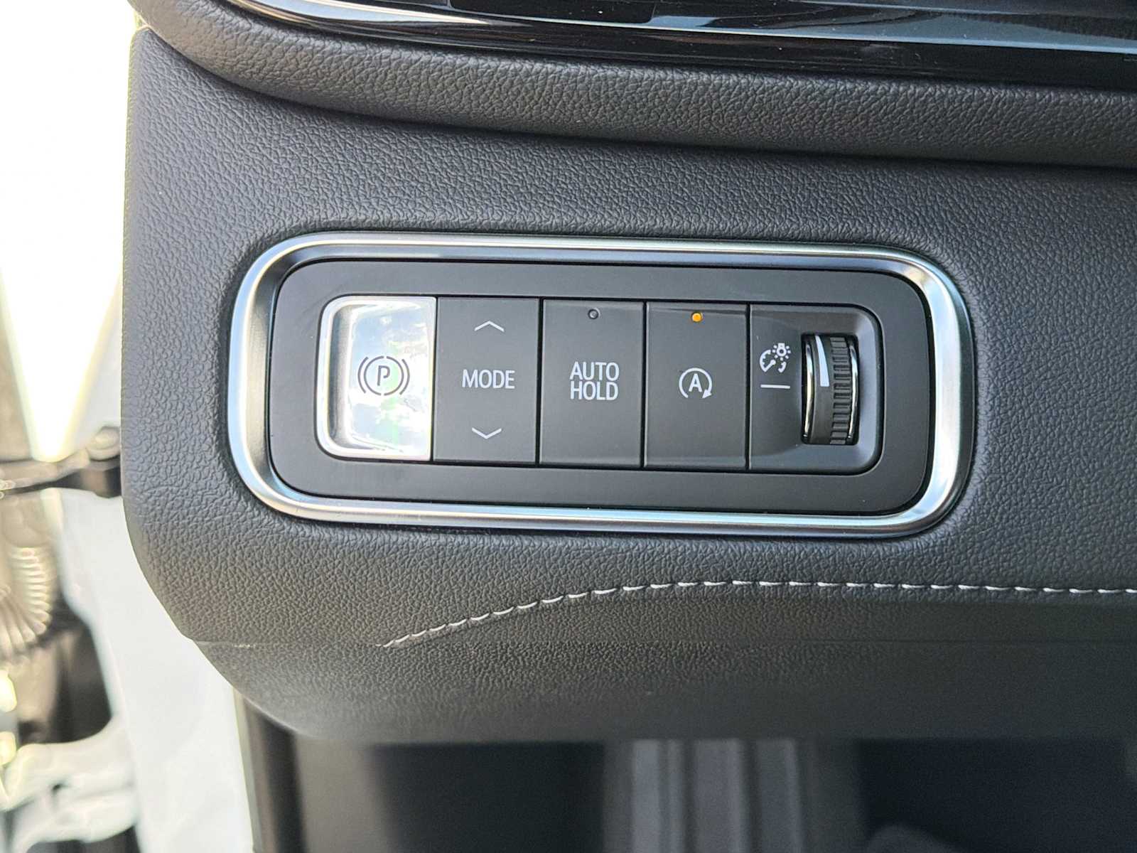 2026 Buick Enclave Sport Touring - Photo 16