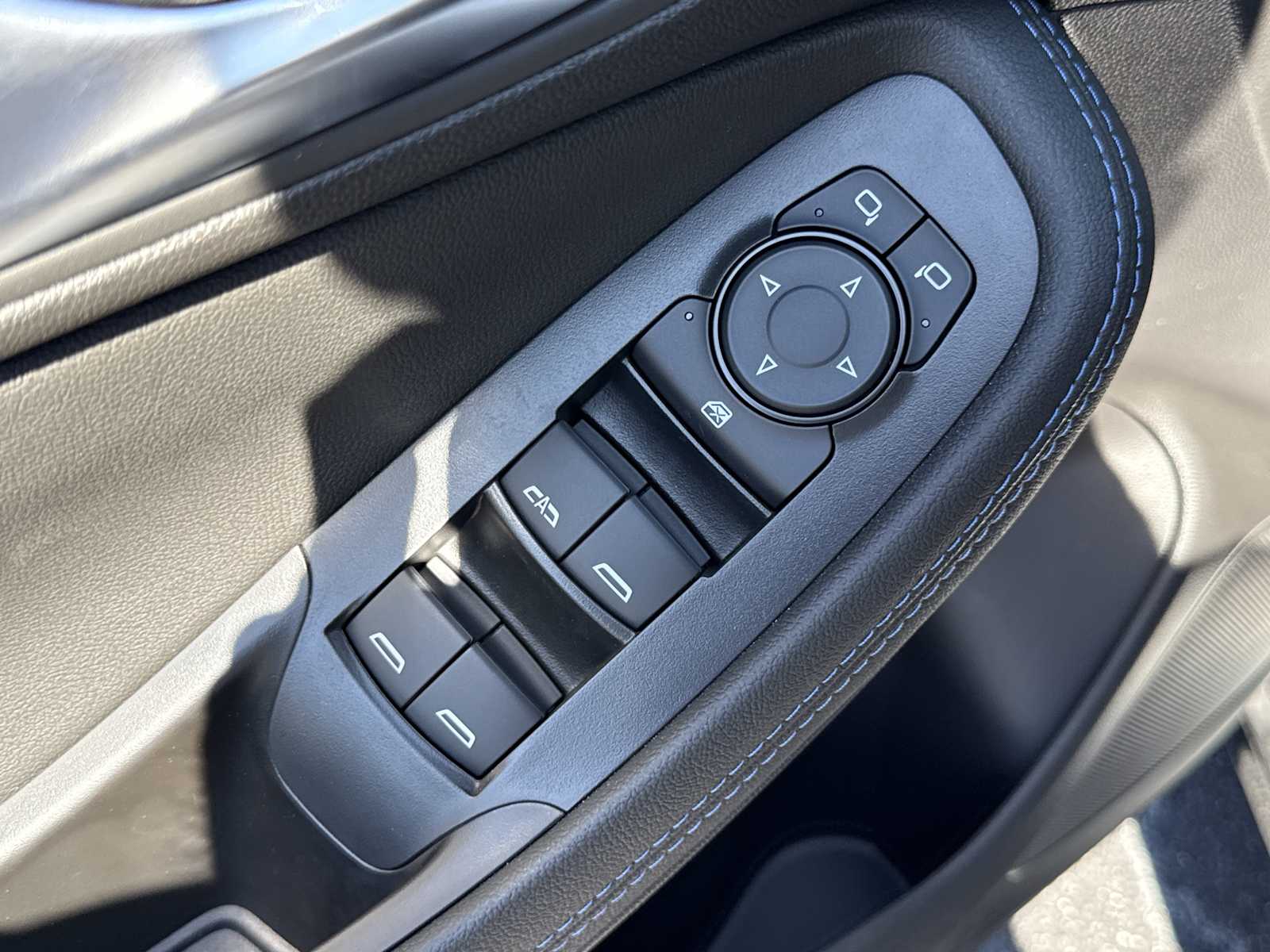 2026 Buick Encore GX Sport Touring - Photo 17