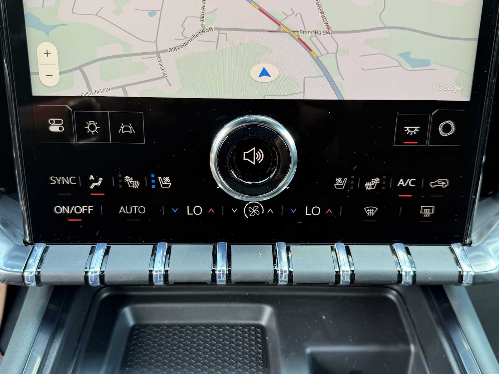 2026 GMC Acadia AT4 - Photo 7