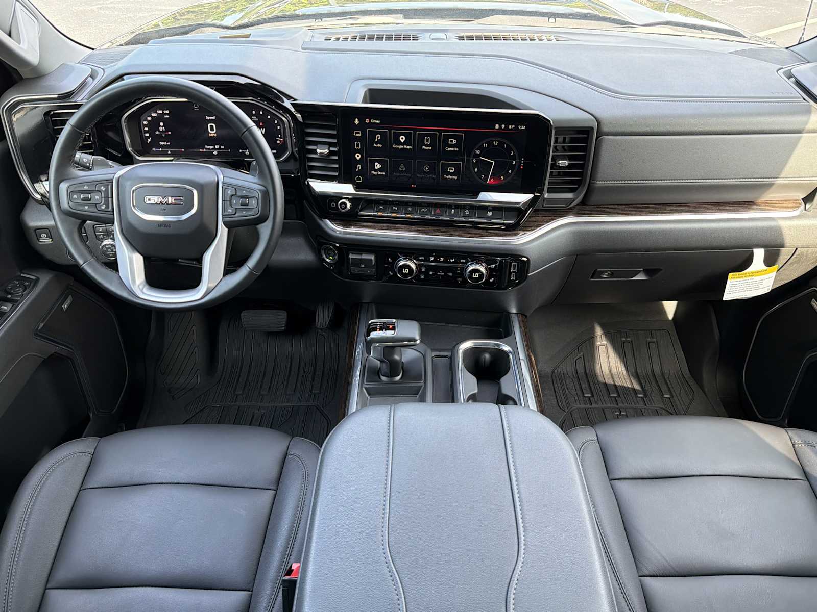 2026 GMC Sierra 1500 Elevation - Photo 2