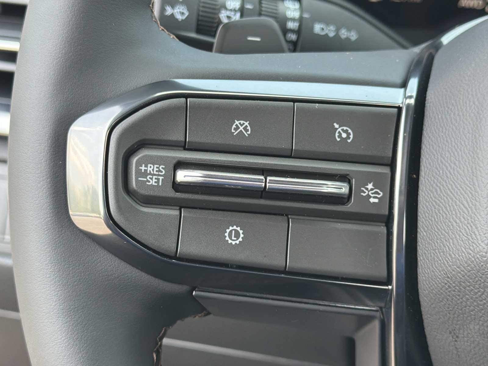 2026 GMC Acadia AT4 - Photo 12