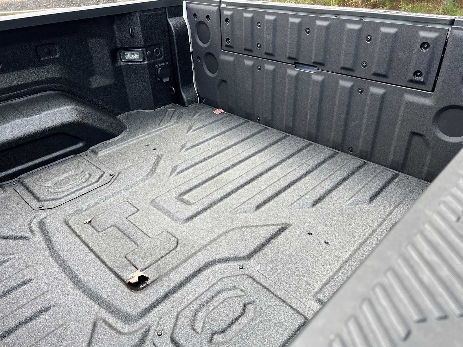 2026 GMC HUMMER EV 2X - Photo 24