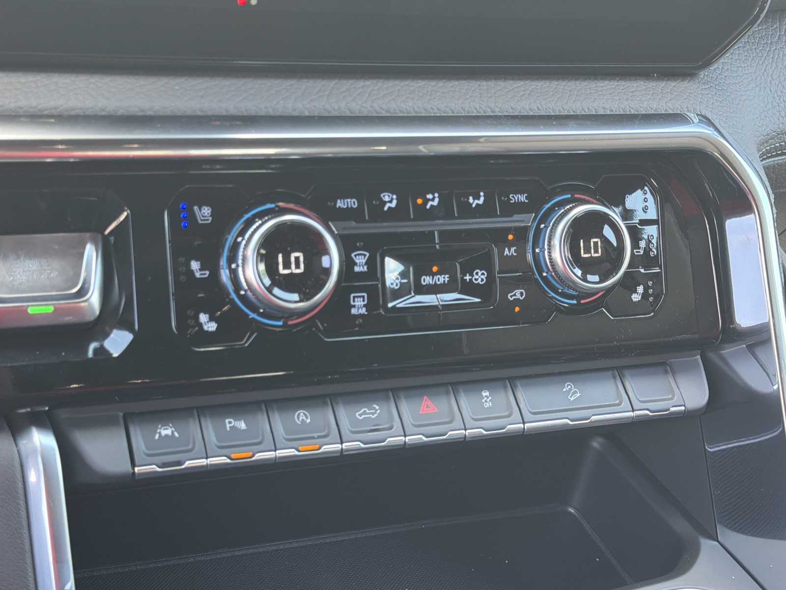 2026 GMC Sierra 1500 Denali - Photo 10