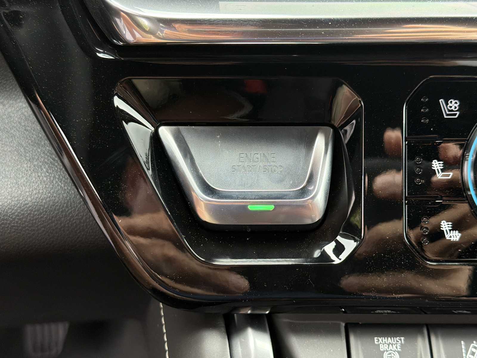2026 GMC Sierra 2500HD Denali Ultimate - Photo 9